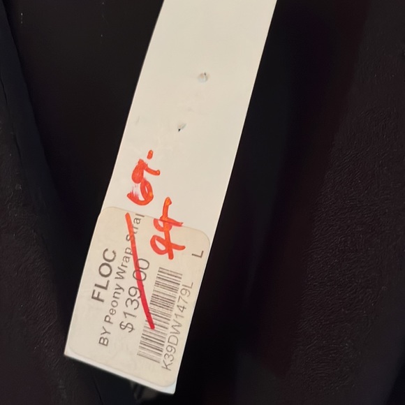 Boutique Black Floral Print Midi Dress - Picture 5 of 6